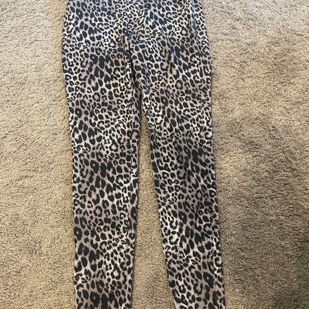Faded Glory Leopard Print  Stretch Pull on Leggings Size M (8-10)